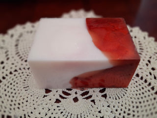 SOAP CHERRY ALMOND DELIGHT
