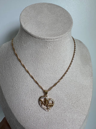 Mom Necklace white