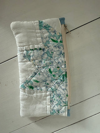 Vintage Quilt Zipper Pouch