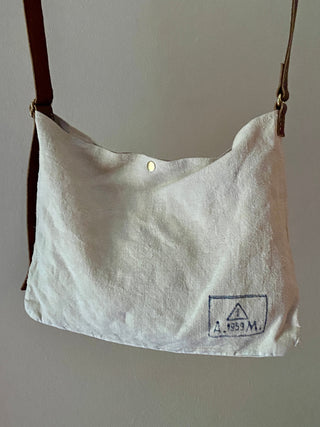 Vintage Minimalist Italian Linen Bag