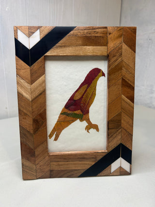 Hawk Leaf Frame