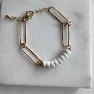 Adjustable gold and white Bracelet