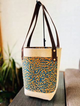 Bucket Tote In Felt and Leather