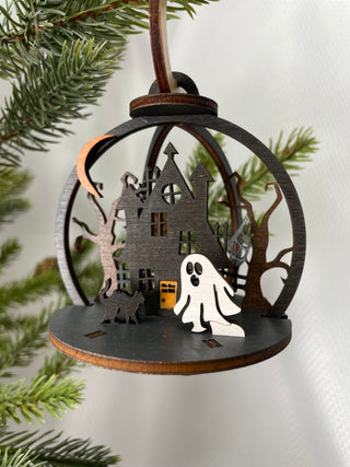 Haunted House Globe