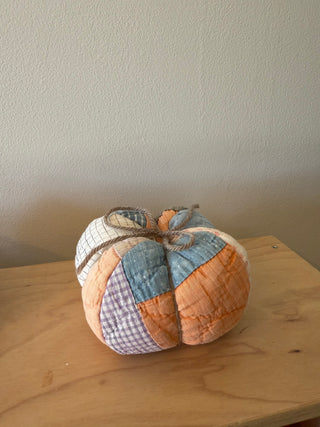 Vintage Quilt Pumpkin