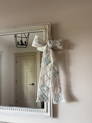 Vintage Quilt Decor Bow