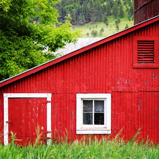 Greeting Card: Red Barn Angle